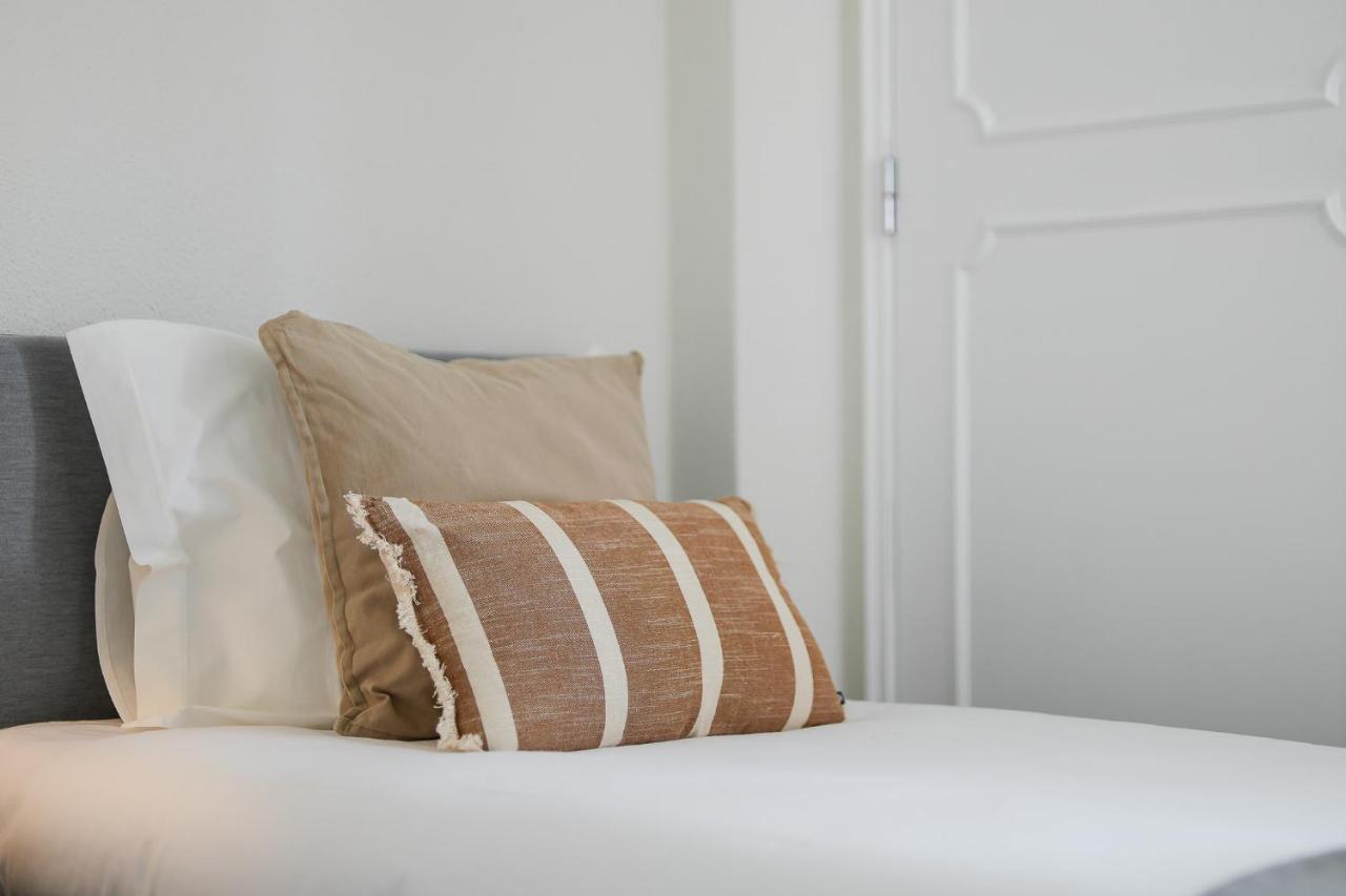 Tranquil View Apartment By Lovelystay กัวเตย์รา ภายนอก รูปภาพ