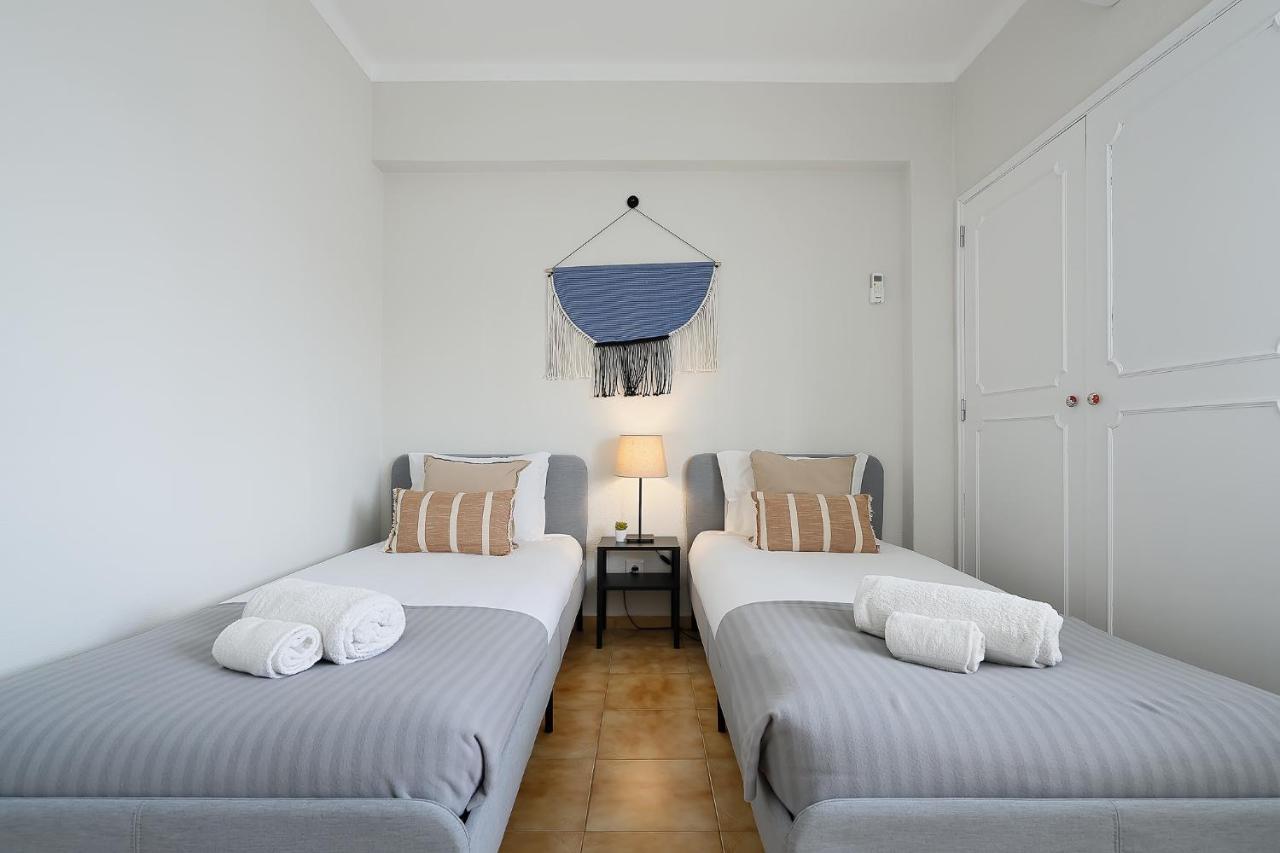 Tranquil View Apartment By Lovelystay กัวเตย์รา ภายนอก รูปภาพ